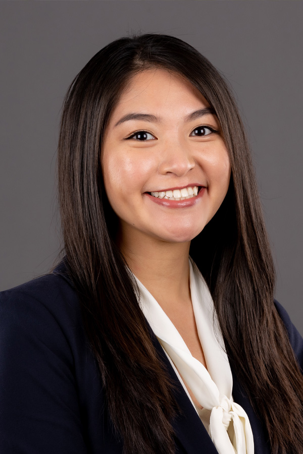 Dr. Vivian Huynh, DDS